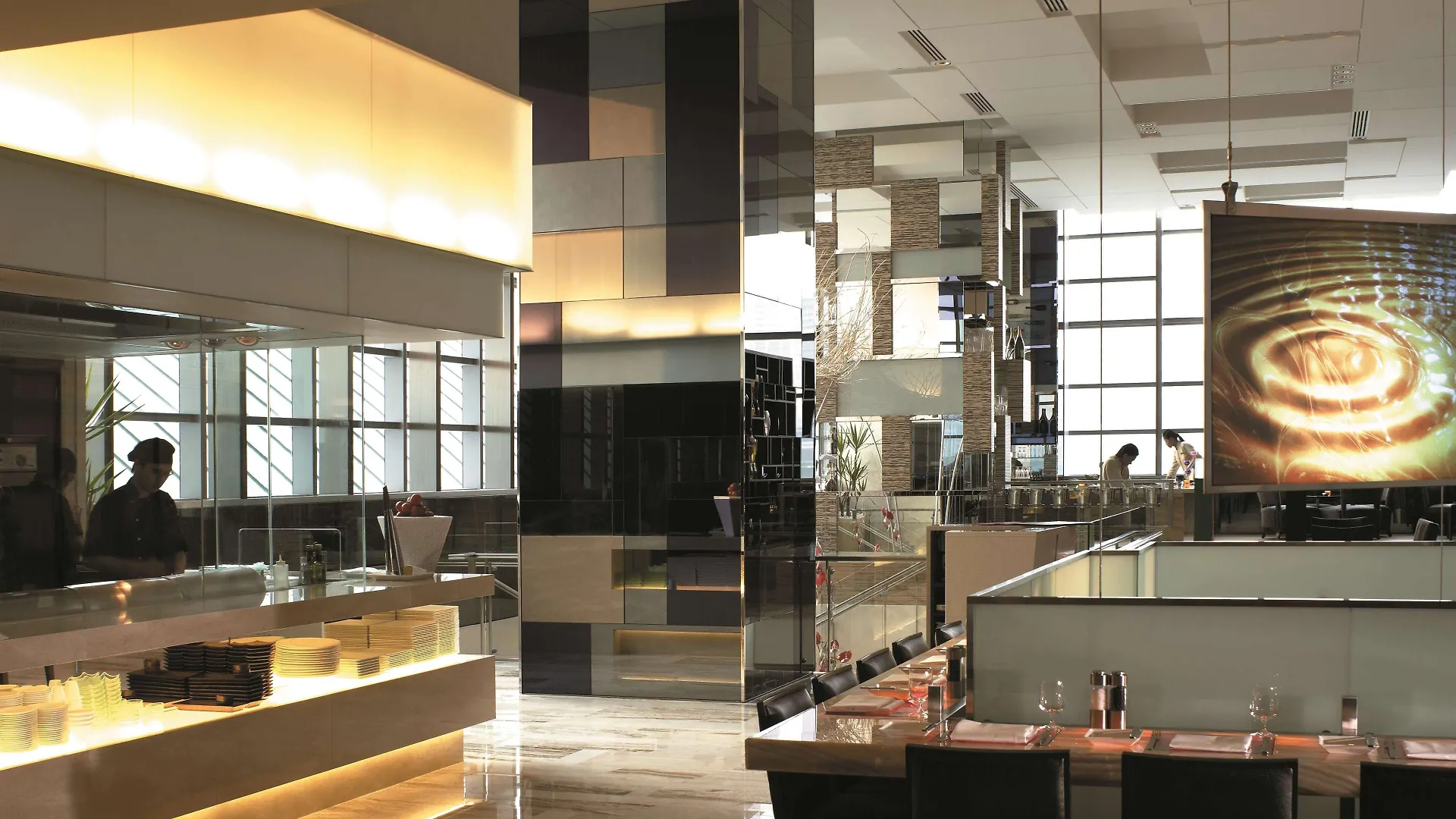 Traders Hotel, Kuala Lumpur Hotel
